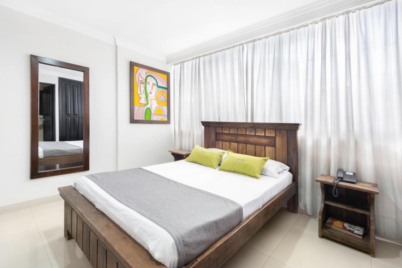 Ayenda 1120 Hotel Comercial Pereira Exterior photo